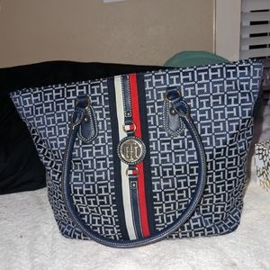 Tommy Hilfiger Jaden Travel Tote